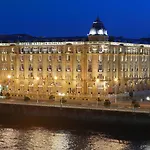 Maria Cristina, A Luxury Collection Hotel,