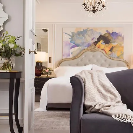 Maria Cristina, A Luxury Collection Hotel, 5*