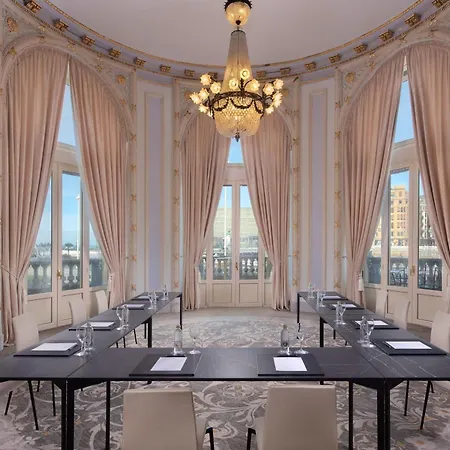 Maria Cristina, A Luxury Collection Hotel, 5*