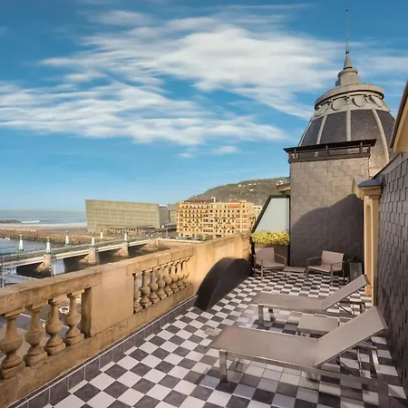 Maria Cristina, A Luxury Collection Hotel, 5*