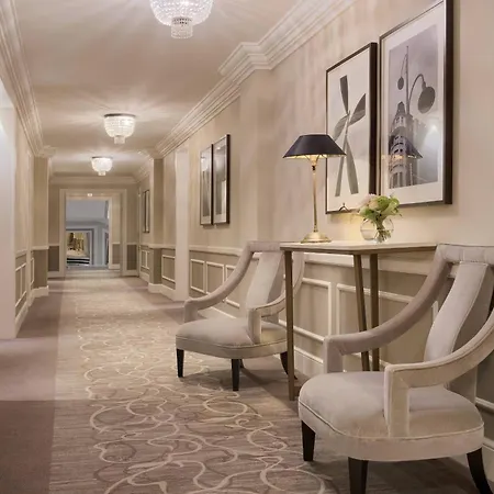 Maria Cristina, A Luxury Collection Hotel, ホテル 5*