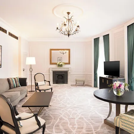 Maria Cristina, A Luxury Collection Hotel, ホテル 5*