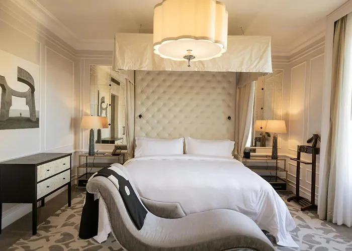 Maria Cristina, A Luxury Collection Hotel, Hotell 5*